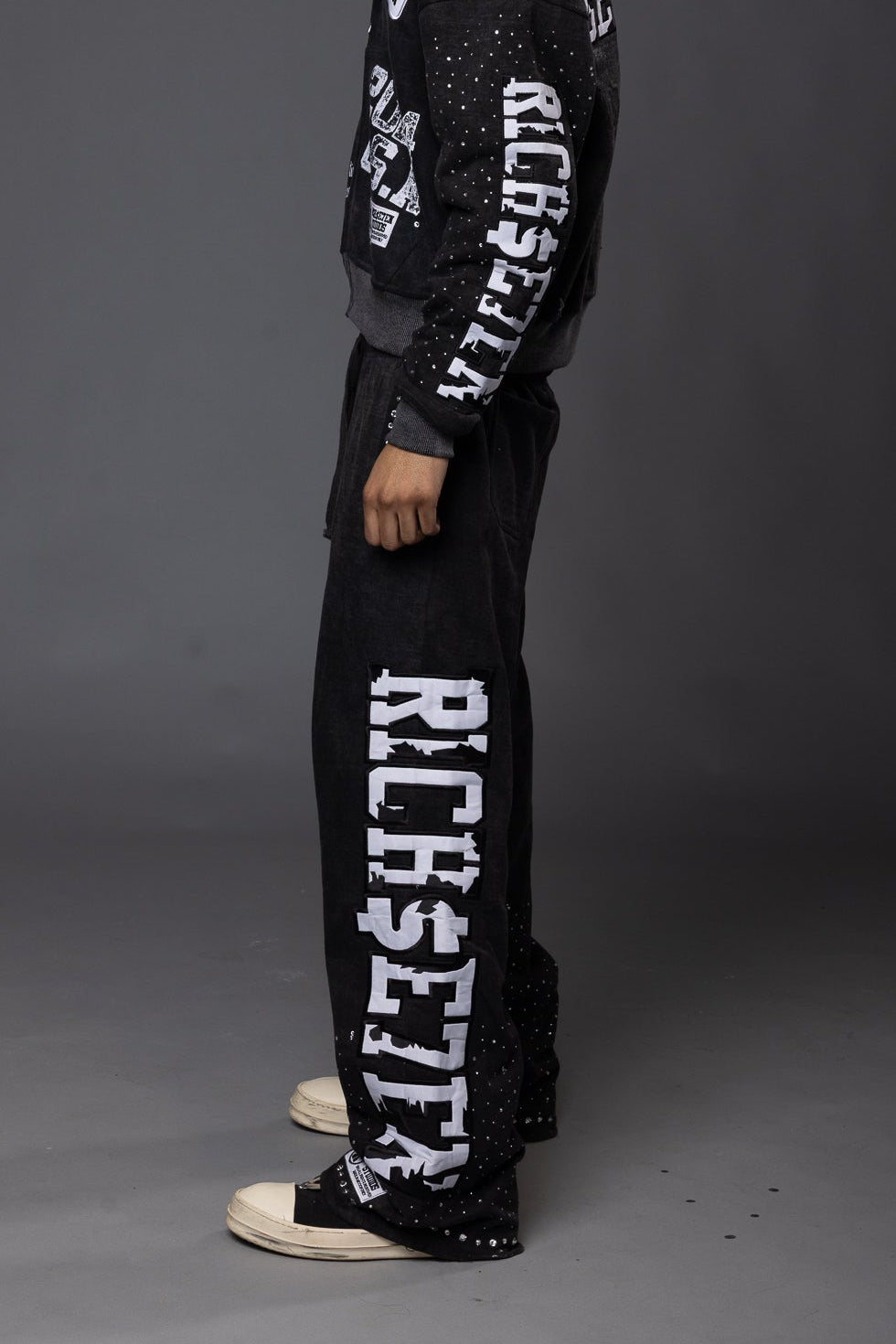 BLACK JOGGING PANTS UNISEX